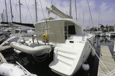 Lagoon 400 4