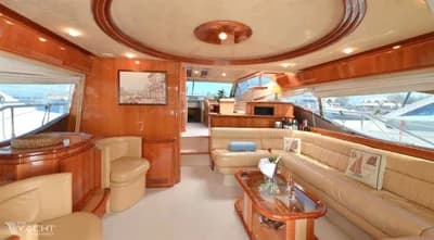 Ferretti 680 4