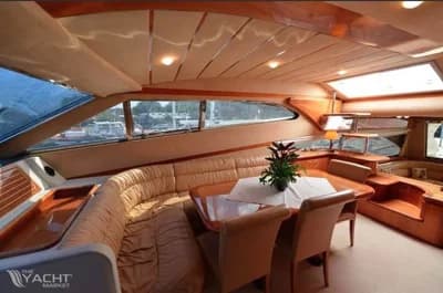 Ferretti 680 5