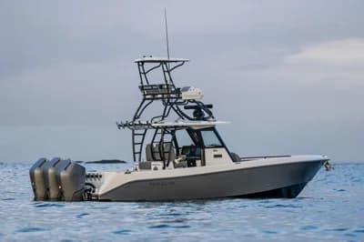 2024 Everglades 365 Center Console 2