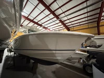 2018 Boston Whaler Outrage 33 3
