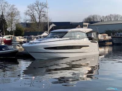 Jeanneau NC37 Met Slechts 87 Uur! 2