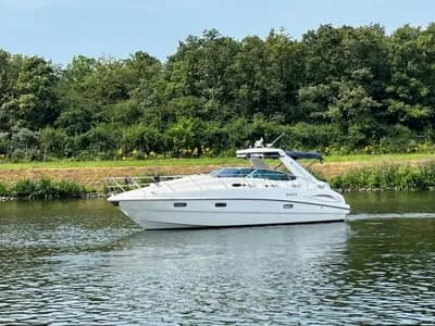 Sealine S38 Sports Open 2