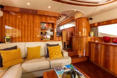 Uniesse 72 Fly 4