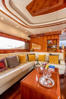 Uniesse 72 Fly 5