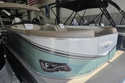 2026 Avalon Platinum LSZ 2385 Cruise 2