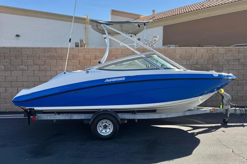 2015 Yamaha Boats AR190