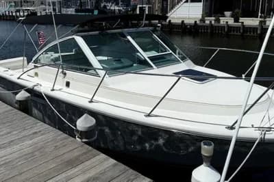 1999 Tiara Yachts 2900 Coronet 2