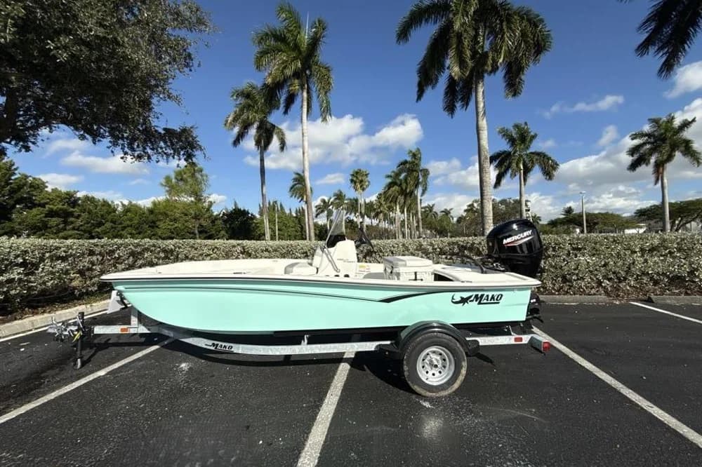 2026 Mako Pro Skiff 15 CC