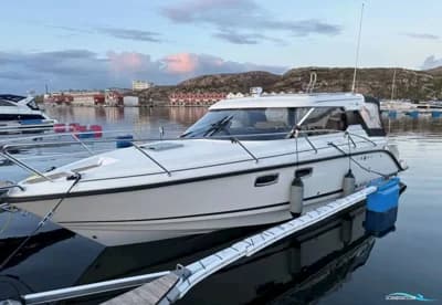 Aquador 28 HT 2