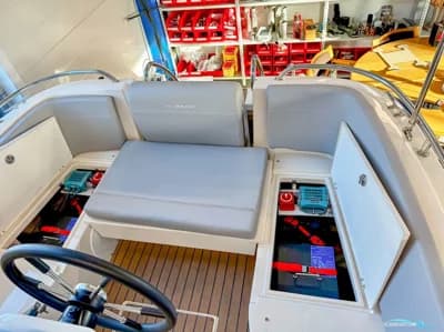 Primeur 700 Tender Electric Boat 5