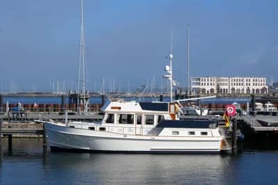 Grand Banks 46 Motor Yacht 2