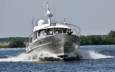 Deep Water Yachts Korvet14CLR 2