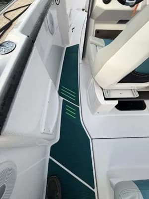 2022 Axopar 22 Spyder 4