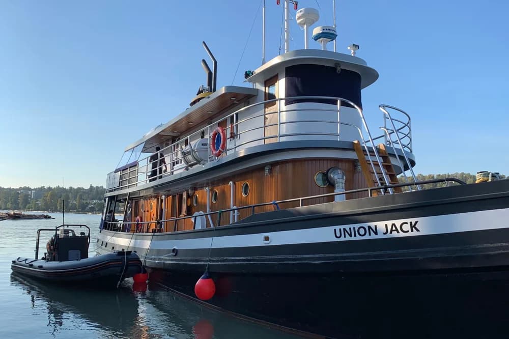 Custom Tug