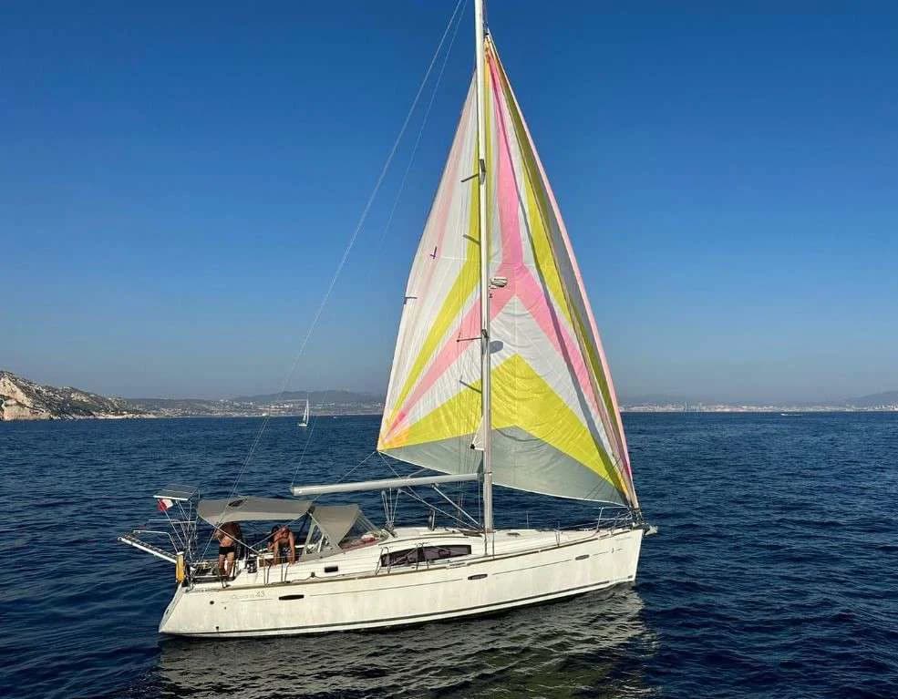 Bénéteau Oceanis 43