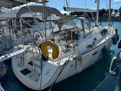 Bénéteau Oceanis 43 2