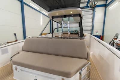 2024 Delta Powerboats 26 3