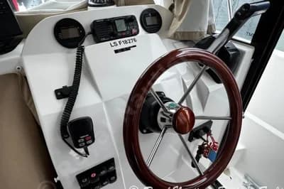 2015 Jeanneau Merry Fisher 695 Marlin 4