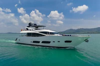 2014 Sunseeker 28 Metre Yacht 2