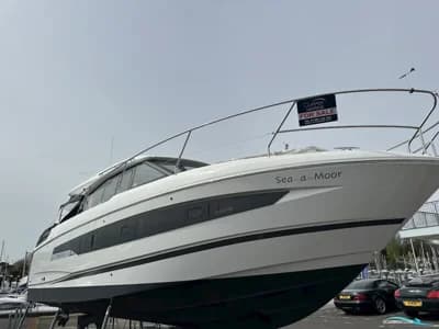 Jeanneau NC 37 2