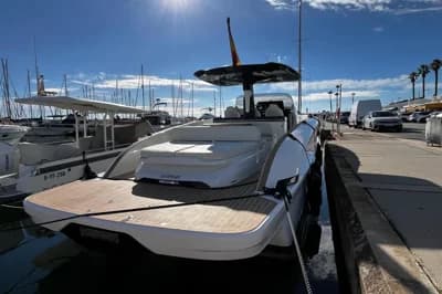 2023 Solaris Power 40 Open 3