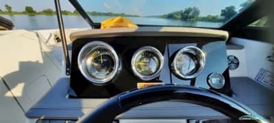 Sea Ray 210 Spxe Bowrider 2