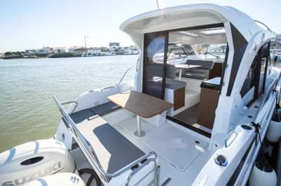 2019 Beneteau Antares 9 OB 3