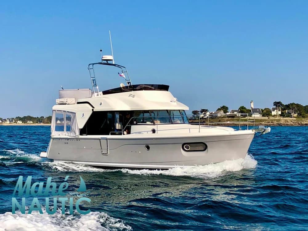 2018 Beneteau Swift Trawler 35