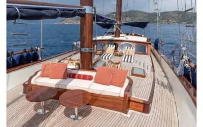 GULLUK SHIPYARD 99'7 3