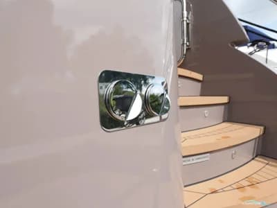 Van Den Hoven Executive 15.00 MK II 5