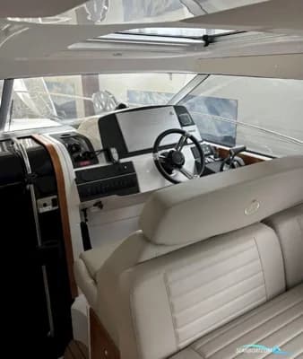 Aquador 28 HT 3