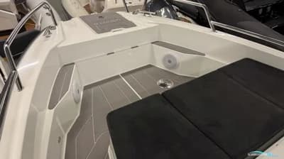 Quarken 27 Cabin 5