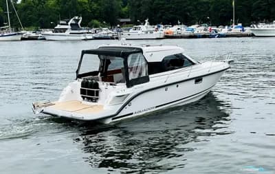 Aquador 25 ht Mercury 4,5L Dts/B3 5