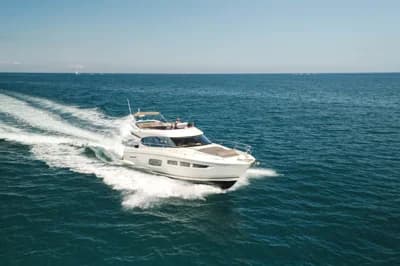 2017 Prestige 560 2
