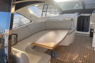 2010 Azimut Atlantis 50 4