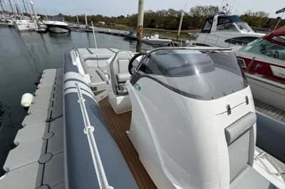 2018 Cobra Ribs Nautique 9.7m Inboard 4