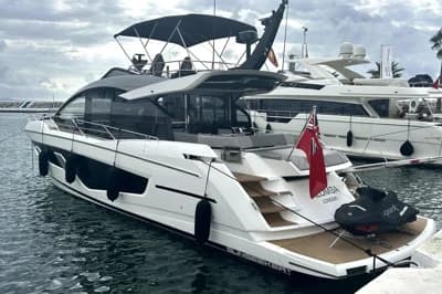 2021 Sunseeker 65 Sport Yacht 2