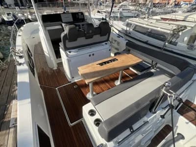 2019 Jeanneau Cap Camarat 9.0 CC 2