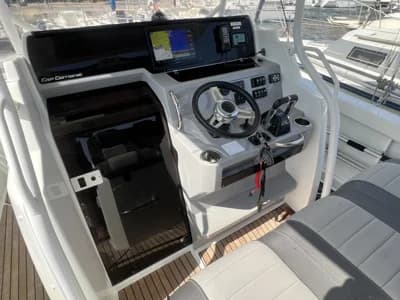 2019 Jeanneau Cap Camarat 9.0 CC 3