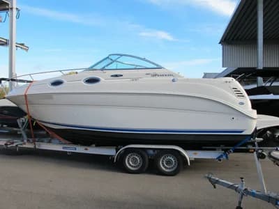 Sea Ray 240 Sundancer - Kommission 3