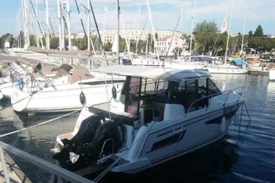 JEANNEAU MERRY FISHER 895 2
