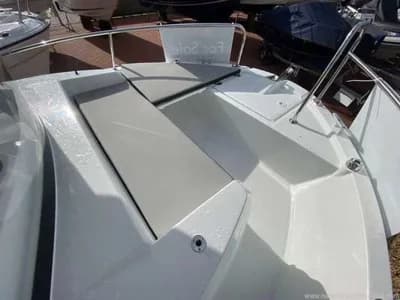 JEANNEAU MERRY FISHER 695 SPORT SÉRIE 2 3