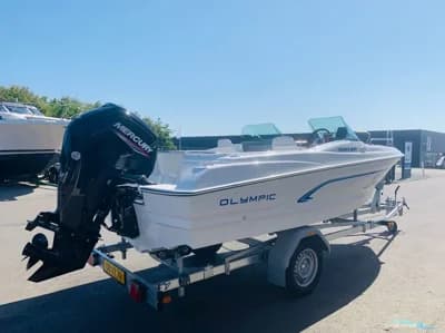Olympic 520 Bowrider 5