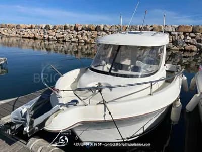 QUICKSILVER 640 PILOTHOUSE 2