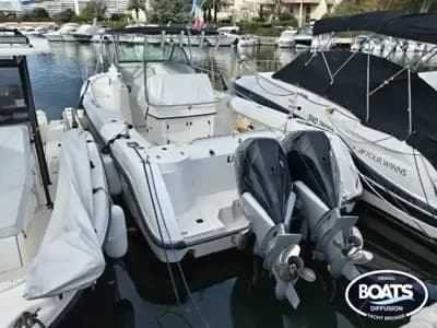 BOSTON WHALER OUTRAGE 28 2