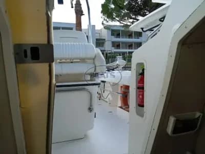 BOSTON WHALER OUTRAGE 28 3
