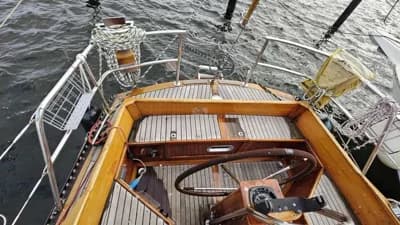 BALTIKA 10.40 DECKSALON SEGELYACHT 3
