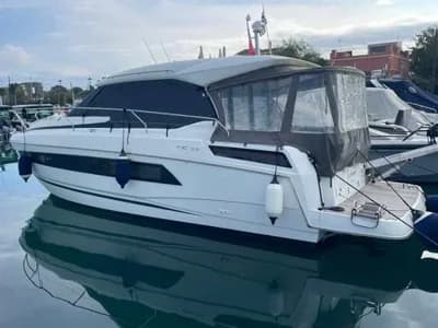 JEANNEAU NC 33 2