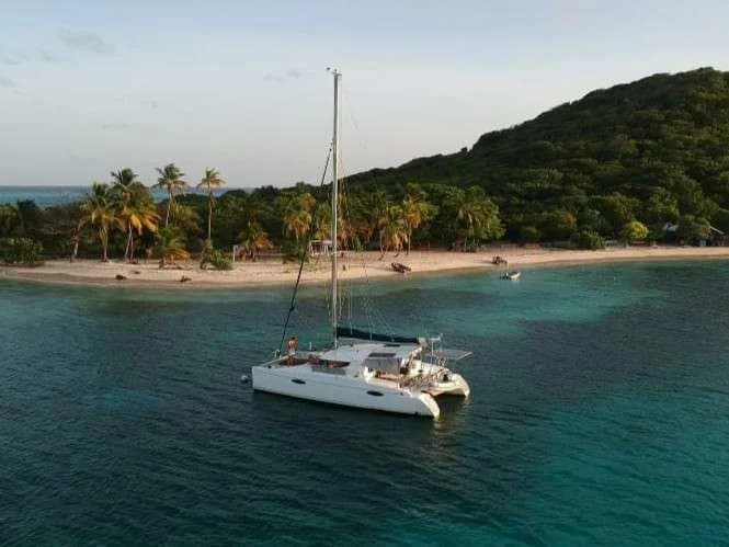 MAHÉ 36
